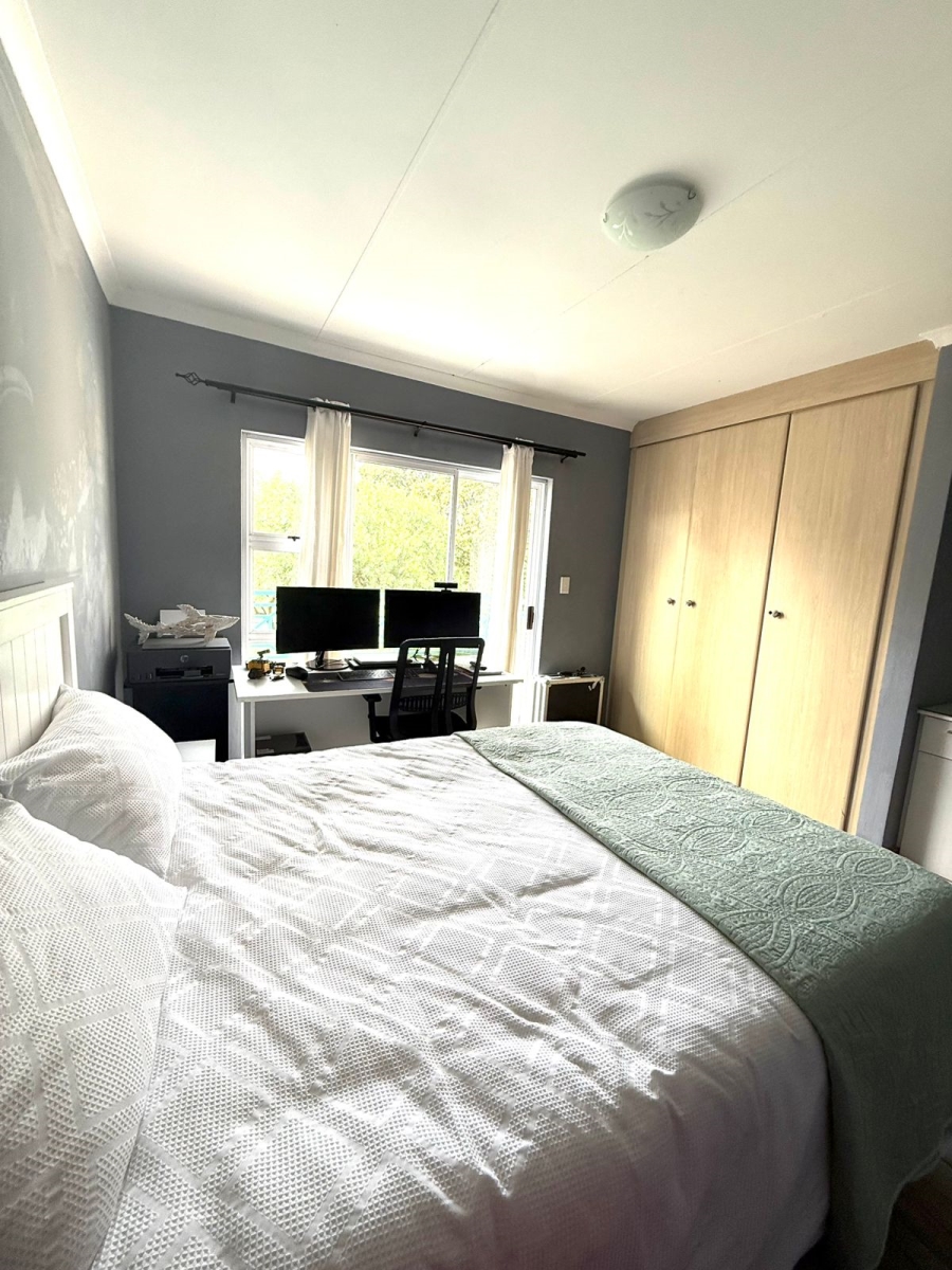 3 Bedroom Property for Sale in Caribbean Beach Club North West